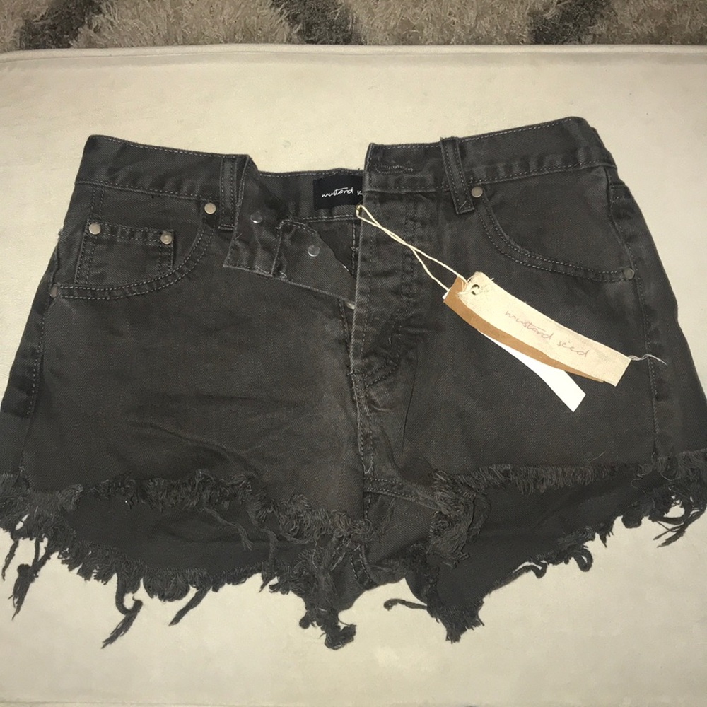 Mustard Seed Black Distressed Shorts